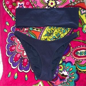 Triangl swim size Medium